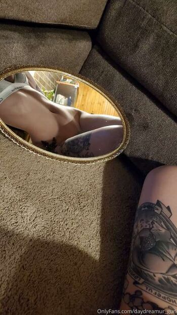 Full leaked Daydreamur gurl private onlyfans photo