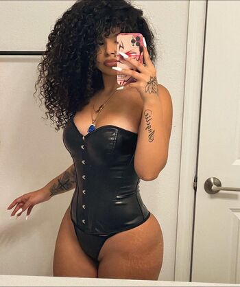 Full leaked Dayjathehustla private onlyfans photo