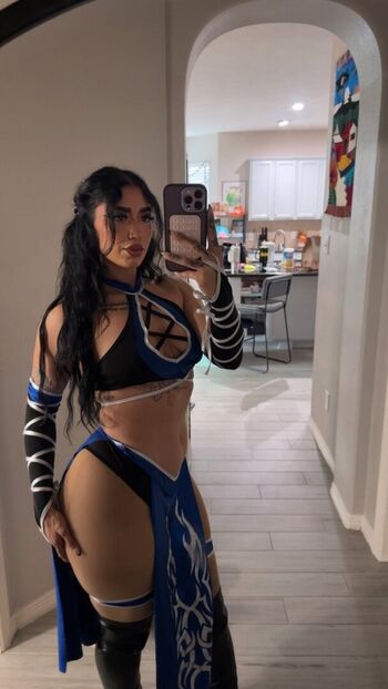 Full leaked Dazed kitty private photo