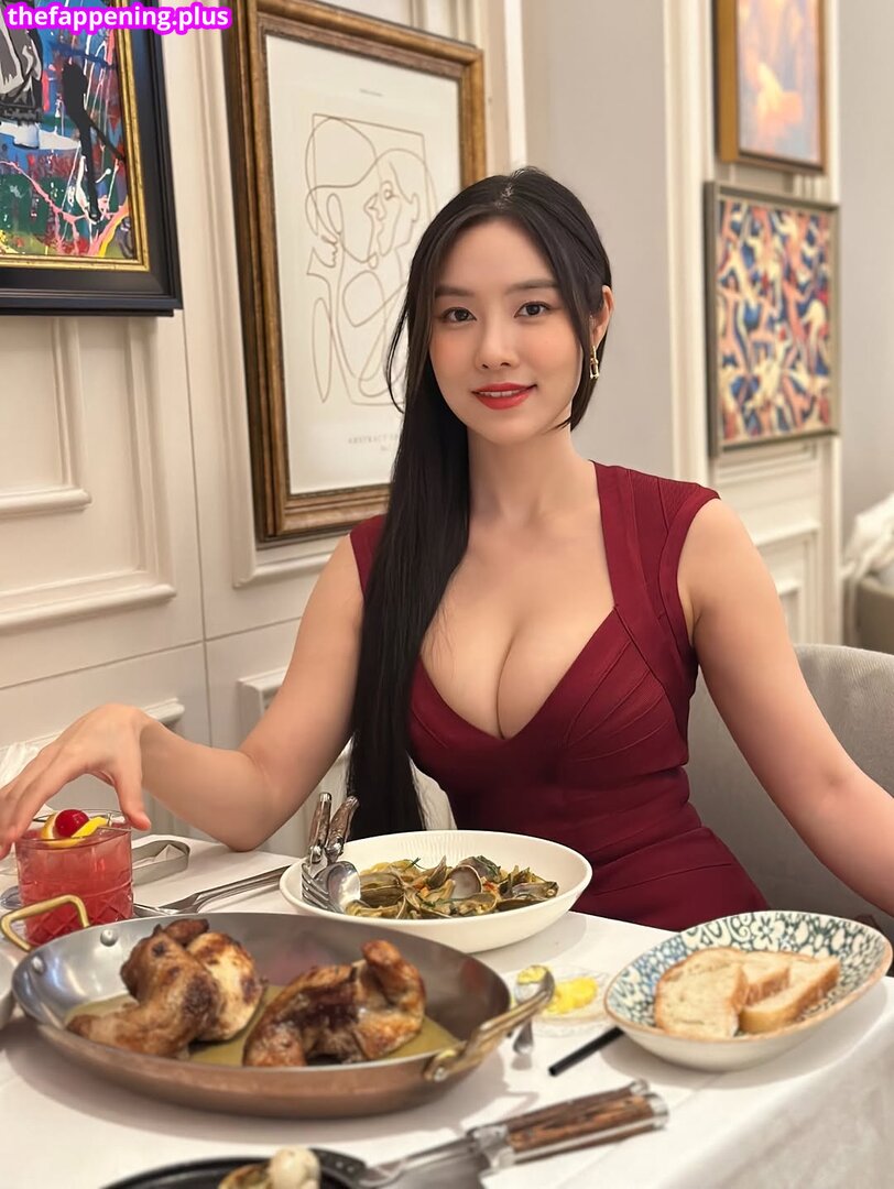 Ddyatin / damnimfinee / ddyatinn Çıplak OnlyFans Fotoğrafı #50