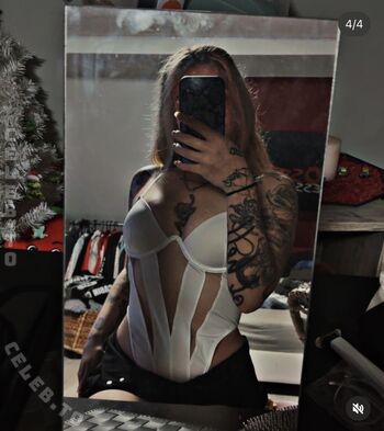 Full leaked De ennex private onlyfans photo