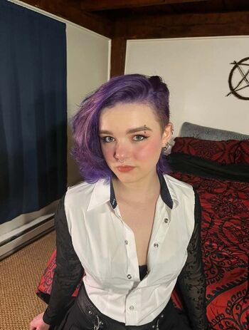 Full leaked Dealingpeaches private photo
