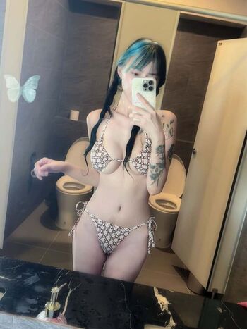Full leaked Deardearrrii private onlyfans photo