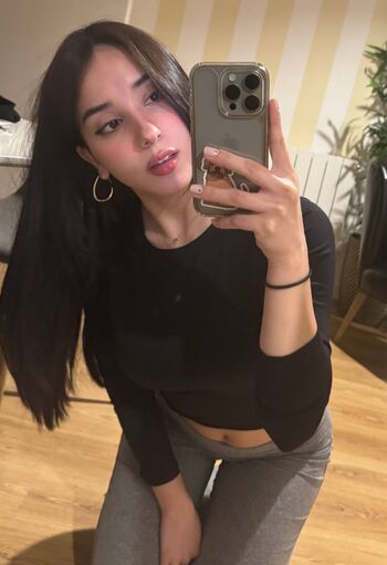 Full leaked Deargia page private photo