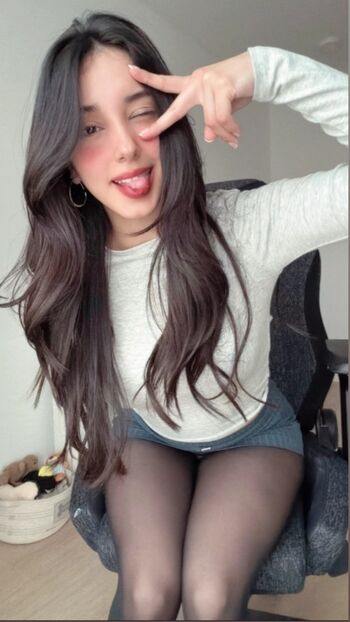 Full leaked Deargia page private photo