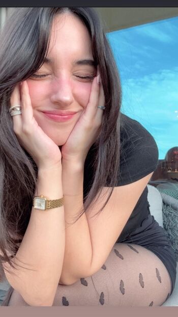 Full leaked Deargia page private photo
