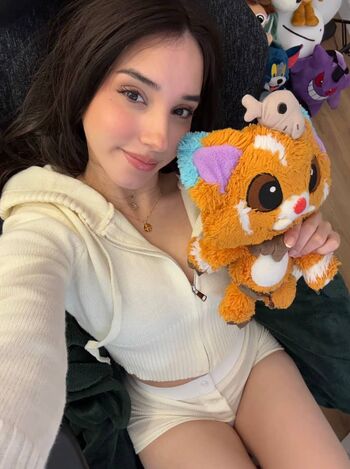 Full leaked Deargia page private photo