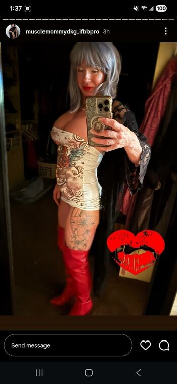 Full leaked Debbie grass page private onlyfans photo