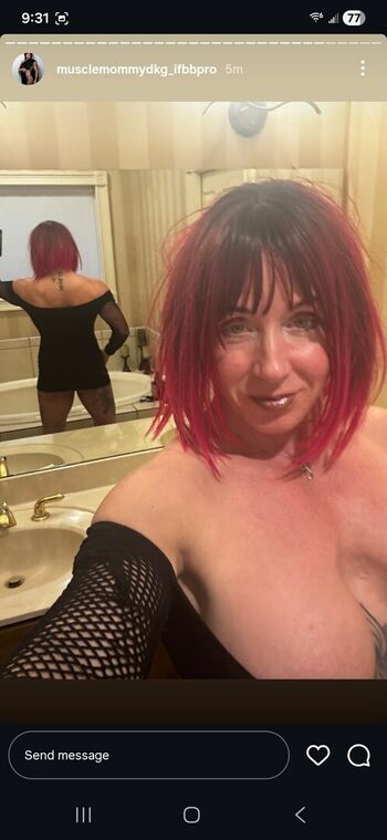 Full leaked Debbie grass page private onlyfans photo