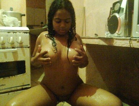 Full leaked Debora santos private photo