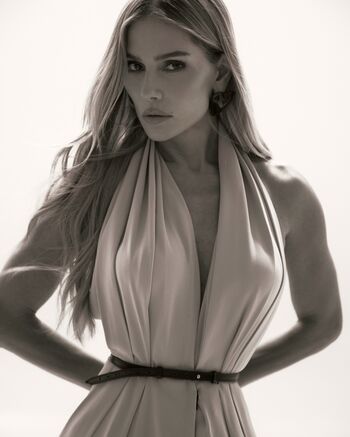 Full leaked Deborah secco private photo