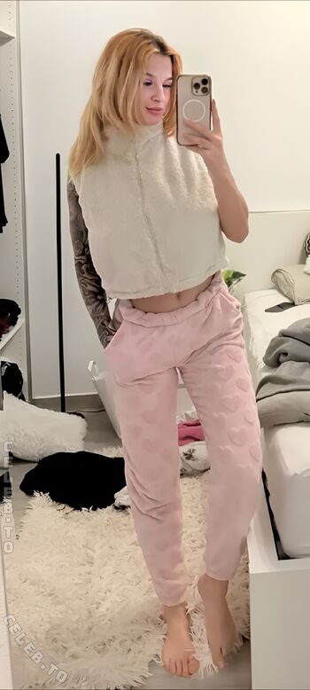 Full leaked Deborahssecret private onlyfans photo