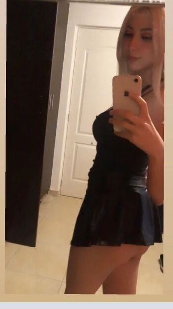 Full leaked Deborha zugueidy private photo