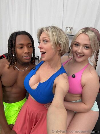 Full leaked Dee williams page private onlyfans photo