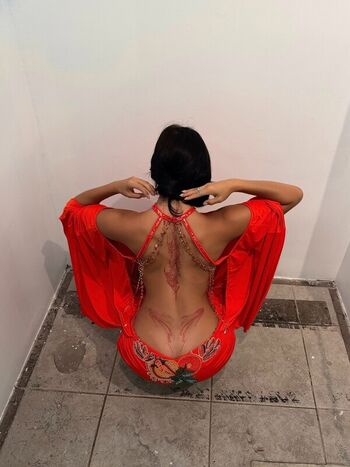 Full leaked Deemah private photo