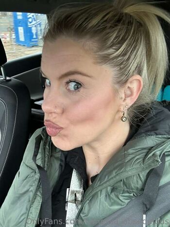 Full leaked Deepthroatvanessa private onlyfans photo