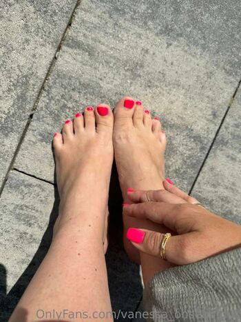 Full leaked Deepthroatvanessa private onlyfans photo