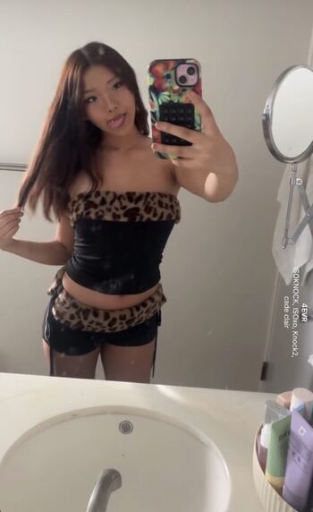 Full leaked Defnotdolkarr private photo