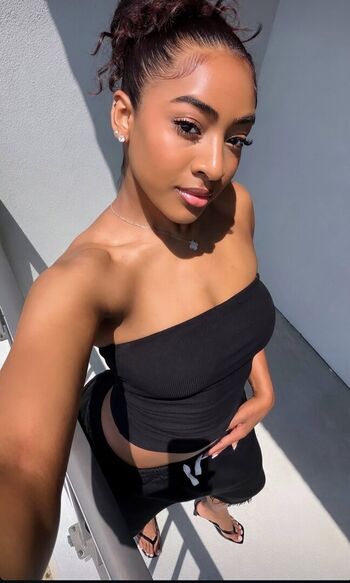 Full leaked Deja kelly private photo