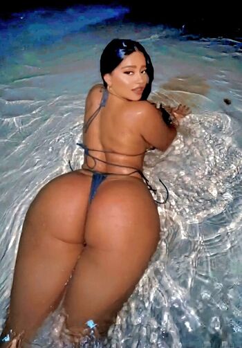 Full leaked Delanaaaaaa private onlyfans photo