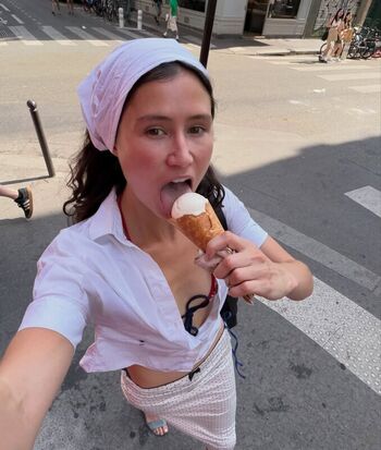 Full leaked Delaney rowe private photo
