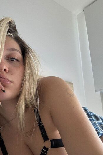 Full leaked Delfy private photo