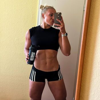 Full leaked Delia schweizer private onlyfans photo