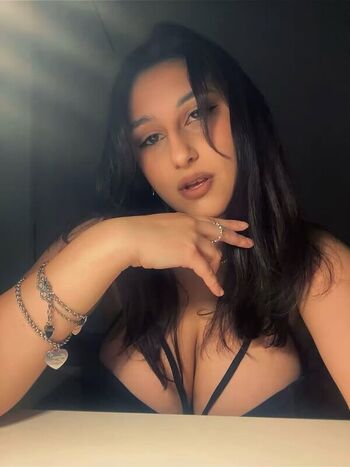 Full leaked Delia tomasulo private photo