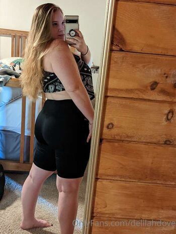 Full leaked Delilah  page private onlyfans photo