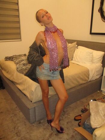 Full leaked Delilah belle hamlin private onlyfans photo