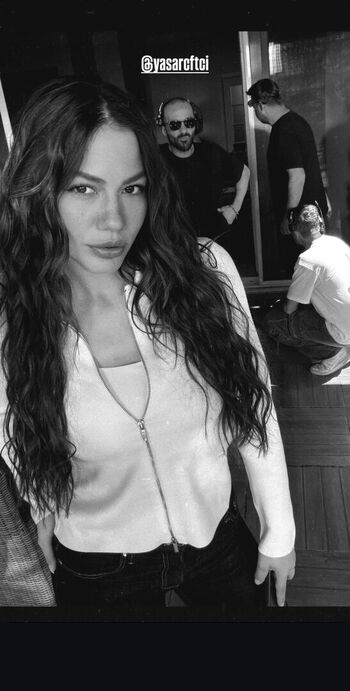 Full leaked Demet ozdemir private onlyfans photo