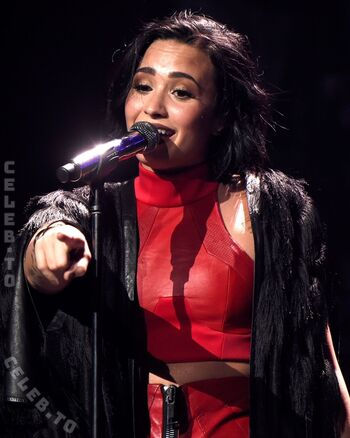 Full leaked Demi lovato page private onlyfans photo