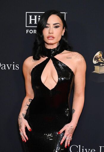 Full leaked Demi lovato page private onlyfans photo