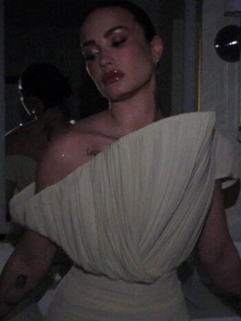 Full leaked Demi lovato page private onlyfans photo