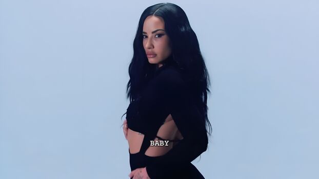 Full leaked Demi lovato private photo