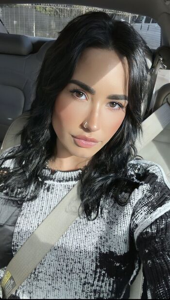Full leaked Demi lovato page private photo