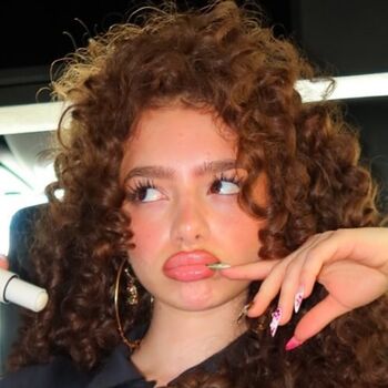 Full leaked Demi trakalogeras private photo
