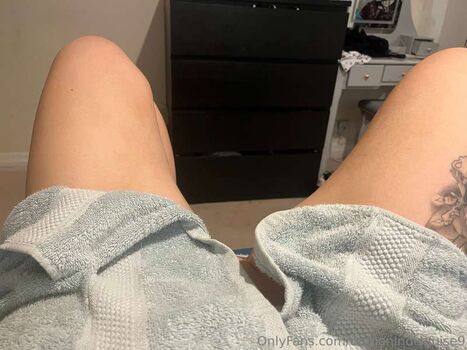 Full leaked Demonindisguise private onlyfans photo