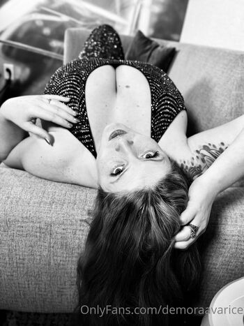 Full leaked Demora avarice private onlyfans photo
