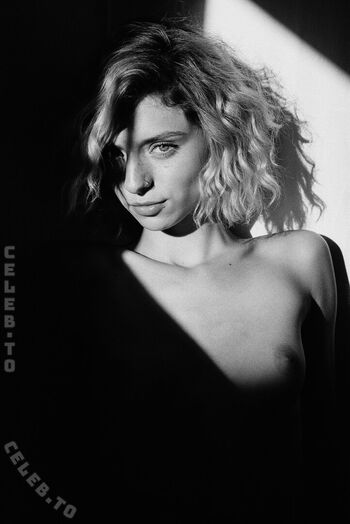 Full leaked Deneb dlm private onlyfans photo