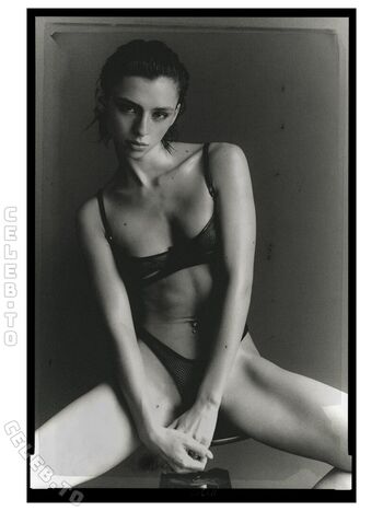 Full leaked Deneb dlm private onlyfans photo