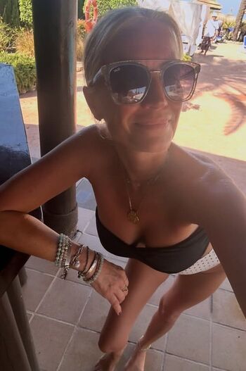 Full leaked Denise van outen private photo