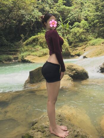 Full leaked Deraanjela private onlyfans photo