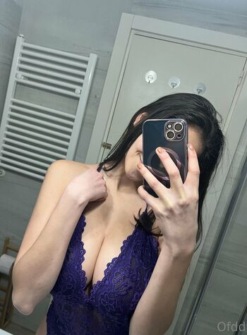 Full leaked Derlydaniela private photo