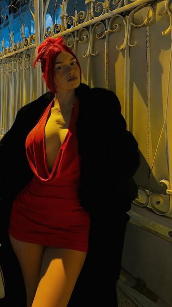 Full leaked Derya akarsu page private onlyfans photo