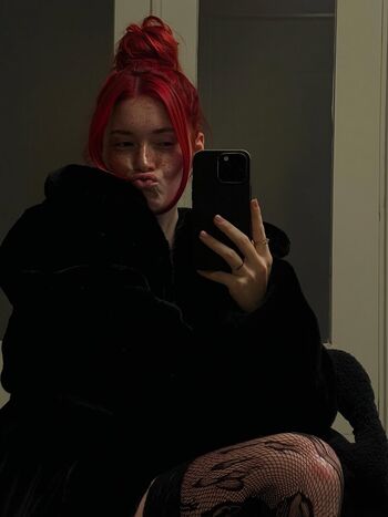 Full leaked Derya akarsu page private onlyfans photo