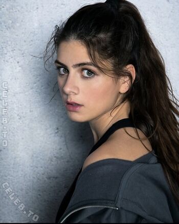 Full leaked Derya akyol private onlyfans photo