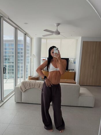 Full leaked Desi johnson page private photo