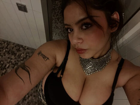 Full leaked Desiresdiary private photo