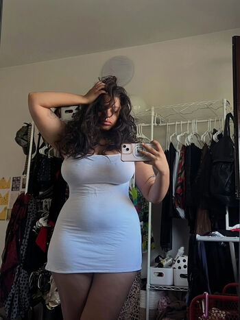 Full leaked Desiresdiary private photo
